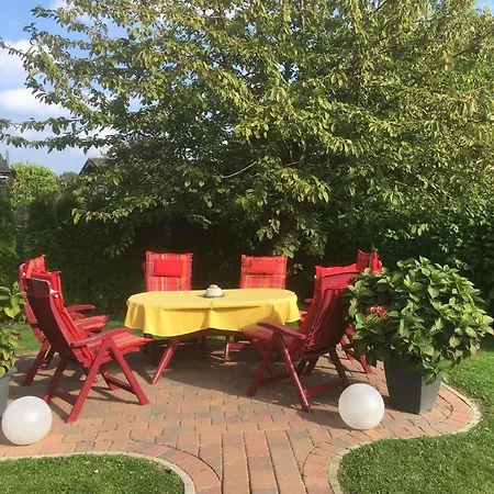 Apartment Gemuetliche Sabine In Burhave *